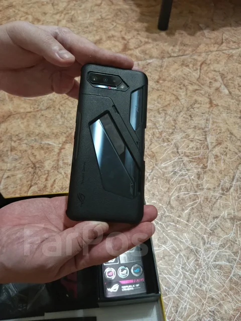 Asus ROG Phone 5. �/�, 512 ��, ������, 4G LTE ����