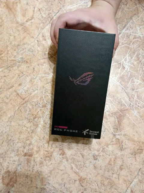 Asus ROG Phone 5. �/�, 512 ��, ������, 4G LTE ����
