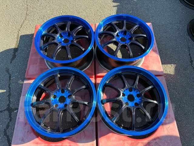 RAYS Gram Lights 57 Gainer. 7.5/8.5x18", 5x114.3, ET45/45, �� 73���. ����