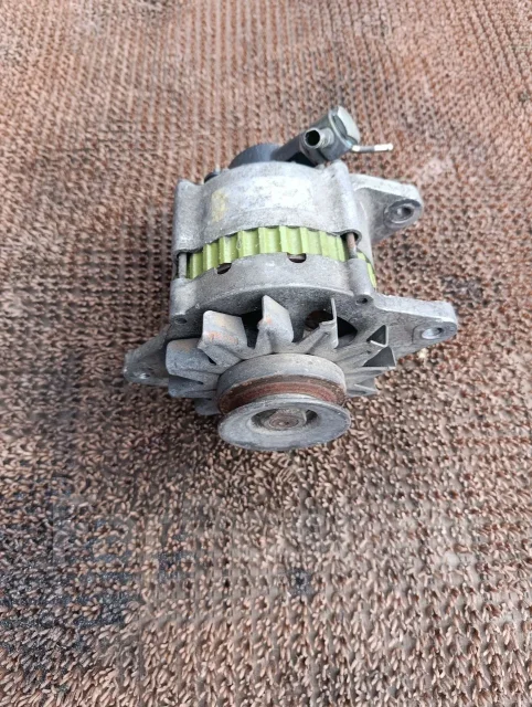 ��������� Mazda RF R2 LR155414 ����