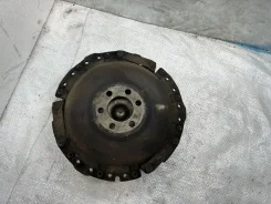 ������� ��������� Skoda Oktavia 1998 032141025M ������� AKL 032141025M ����