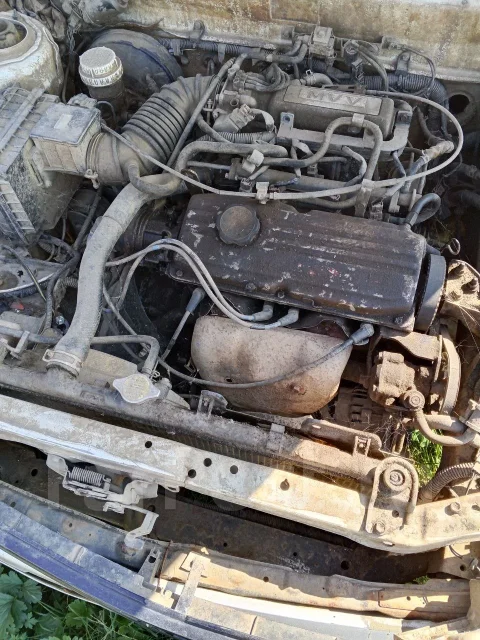 Mitsubishi Libero ����