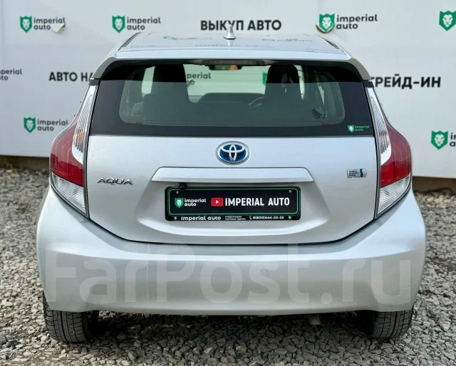 Toyota Aqua. �������, ��������, 1.5 (74��.�.), ������, 178 000����. �� ����