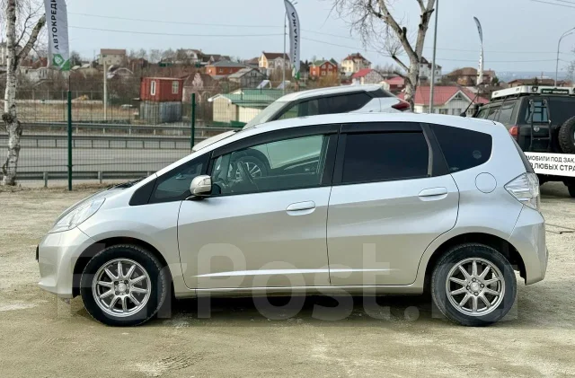 Honda Fit. �������, 4wd, 1.3 (100��.�.), ������, 187 000����. �� ����