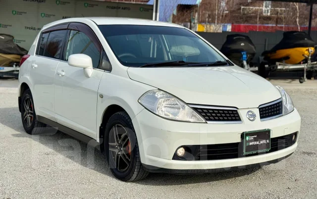Nissan Tiida. �������, ��������, 1.5 (109��.�.), ������, 219 000����. �� ����