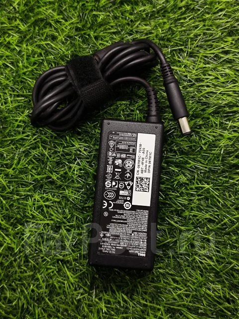 Dell Latitude E7270. 12.5", 2,4����, ��� 8 ��, ���� 256���, WiFi: 1, Bluetooth: 1, ����������� �� 10��. ����