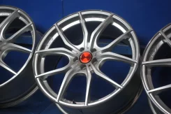 RAYS Gram Lights 57FXX. 8.0x19", 5x100, ET50, �� 65���. ����