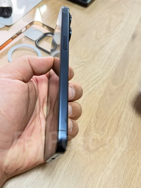 Apple iPhone 15 Pro Max. �/�, 512 ��, �����, Dual-SIM ����