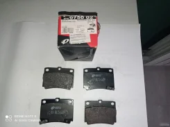 ������� Mitsubishi Pajero 2 1997-2004 075002, ������ 075002 ����