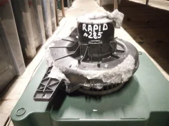 �������� ����� Skoda Rapid 6R1819015 6R1819015 ����
