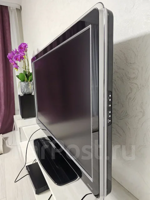 Philips. LCD (��) ����