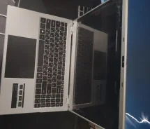 DEXP Aquilon. 15.6", ��� 8 ��, ���� 256���, WiFi: 1, Bluetooth: 1 ����