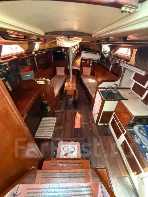 ������� ��� ���� Bruce Roberts 40 �� ��������. ����� 12,1��., 1982 ��� ����