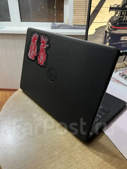 HP 14s. ��� 4 ��, ���� 256���, WiFi: 1, Bluetooth: 1 ����