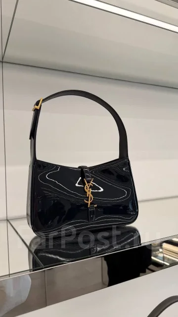 ����� ����