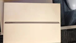 Apple iPad. 10.3 ������, ������ 32 �� ����