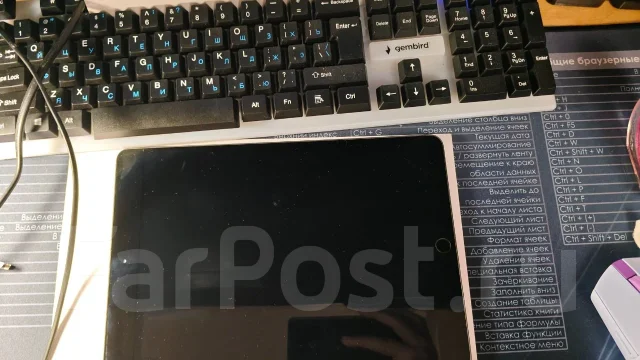 Apple iPad. 10.3 ������, ������ 32 �� ����