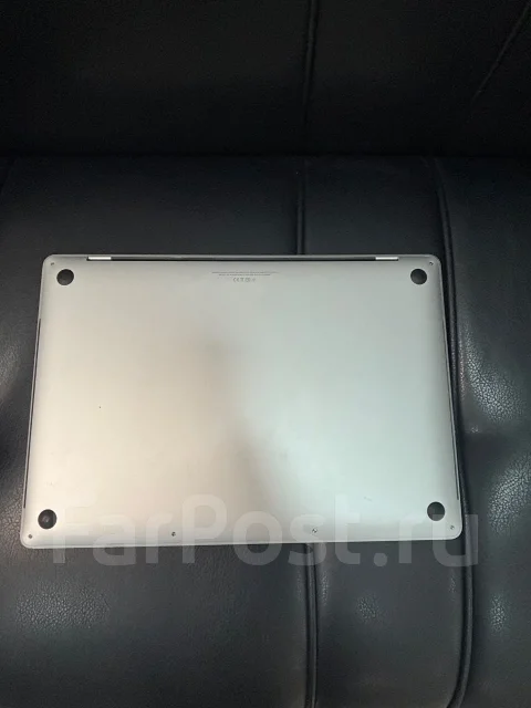Apple MacBook Pro. 16", 60����, ��� 32 ��, ���� 512���, WiFi: 1, Bluetooth: 1, ����������� �� 12��. ����