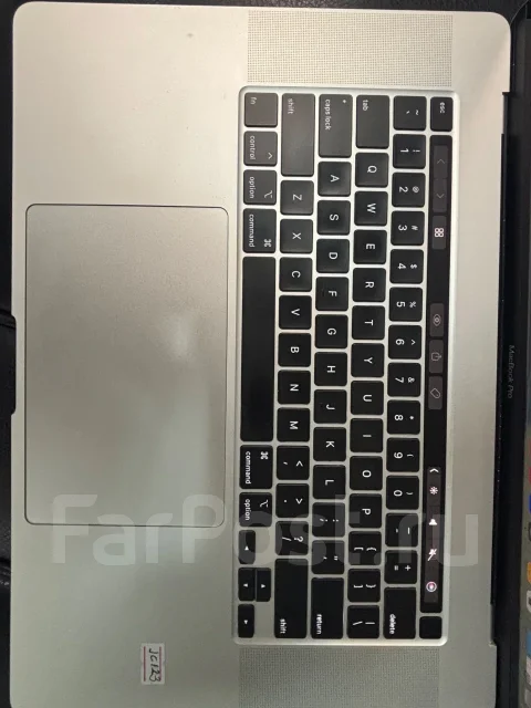 Apple MacBook Pro. 16", 60����, ��� 32 ��, ���� 512���, WiFi: 1, Bluetooth: 1, ����������� �� 12��. ����