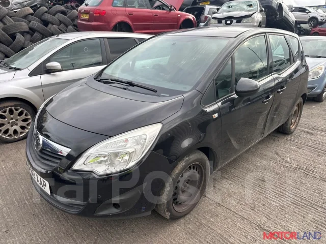 ��������� Opel Meriva 2010-2018 21366543 13284408 ����