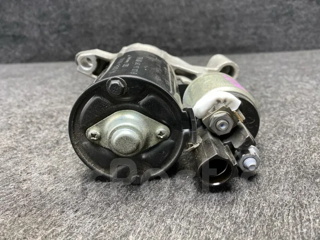 ������� Audi A4 B8 2009 06H911021A 1.8T CDH 06H911021A ����