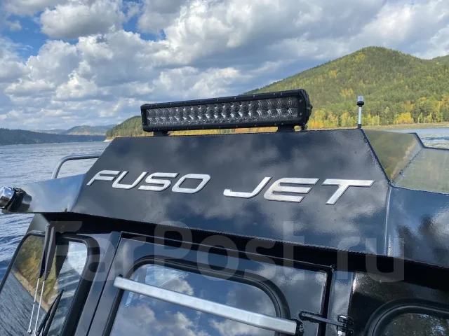 Fuso Jet. 2026 ���, ����� 6,2��., ��������� ���������, 250��.�., ������ ����