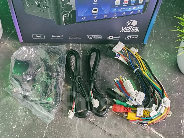 ��������� ������� 1 din 4/64 Bos-mini 658d pro ����