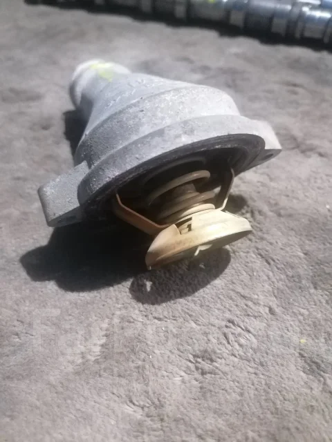 ������ ���������� �������� D27DTP SY28513BA ����