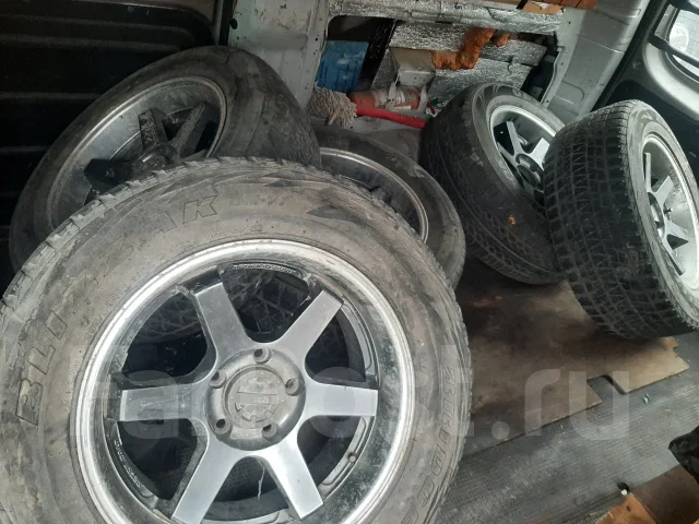 Volkswagen. 8.5x18", 5x130 ����