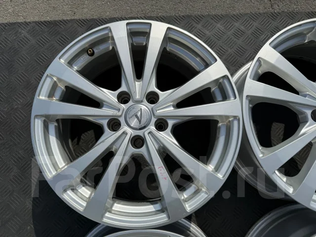 Kosei AirBerg. 7.0x17", 5x114.3, ET40, �� 73���. ����