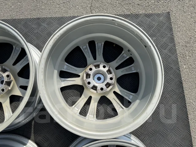 Kosei AirBerg. 7.0x17", 5x114.3, ET40, �� 73���. ����