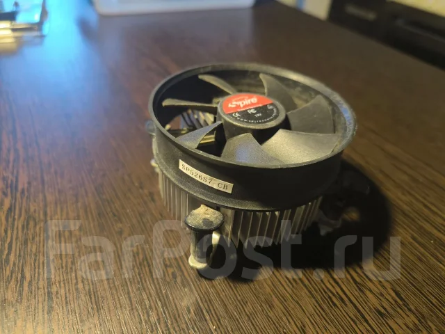 Intel Pentium E5300 ����