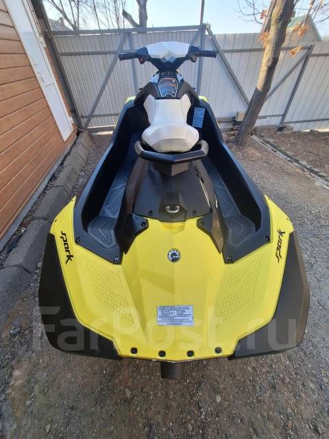 BRP Sea-Doo Spark. 2015 ��� ����