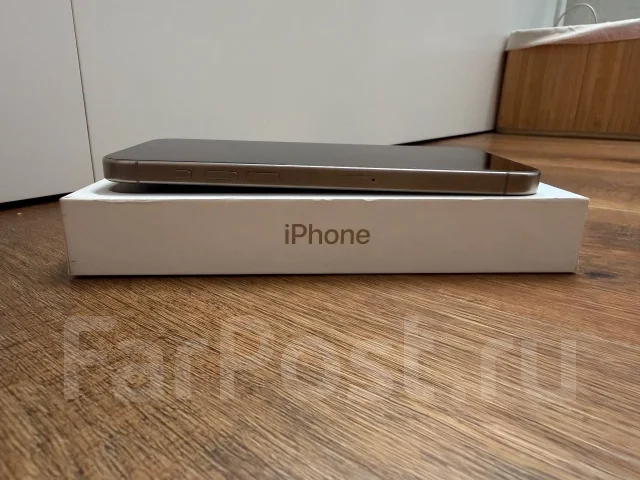 Apple iPhone 16 Pro Max. �/�, 1 ��, ����������� ����