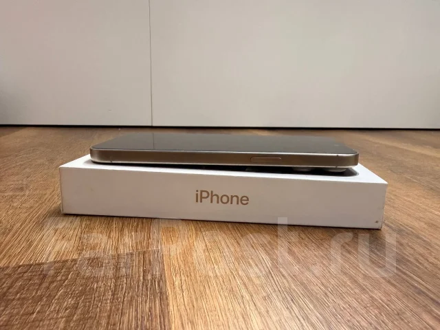 Apple iPhone 16 Pro Max. �/�, 1 ��, ����������� ����