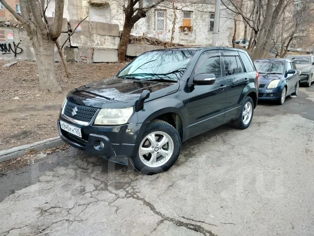 Suzuki Escudo. �������, 4wd, 2.4 (166��.�.), ������, 240 000����. �� ����