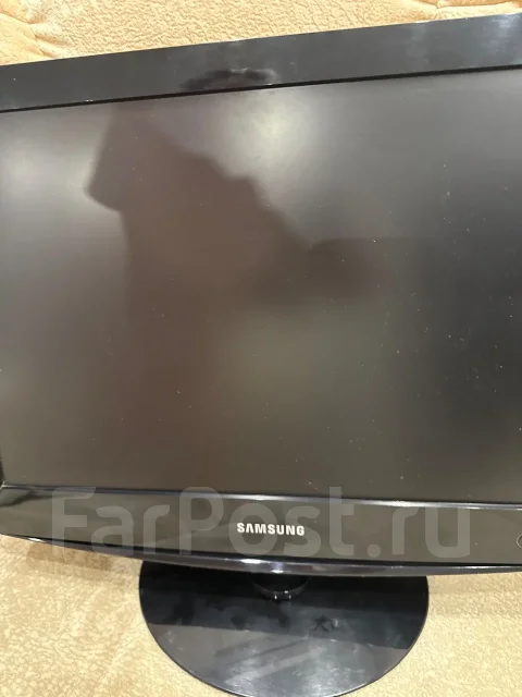 Samsung. 17" ����