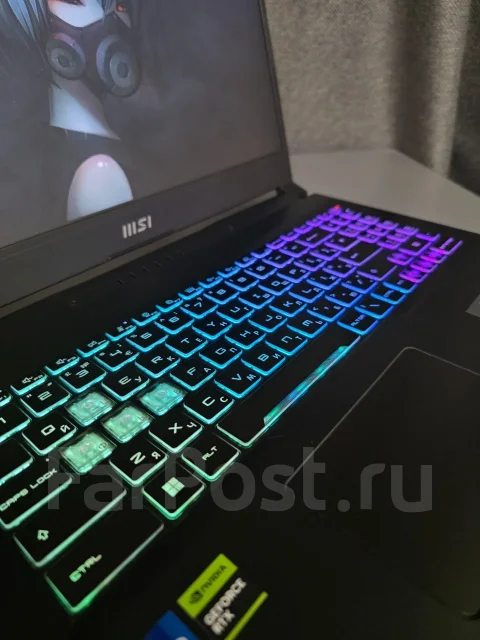 MSI Katana. 15.6", ��� 32 ��, ���� 1 024���, WiFi: 1, Bluetooth: 1 ����