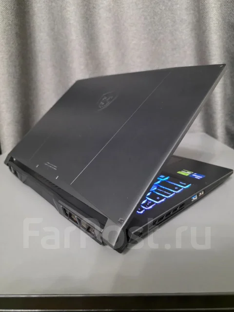 MSI Katana. 15.6", ��� 32 ��, ���� 1 024���, WiFi: 1, Bluetooth: 1 ����