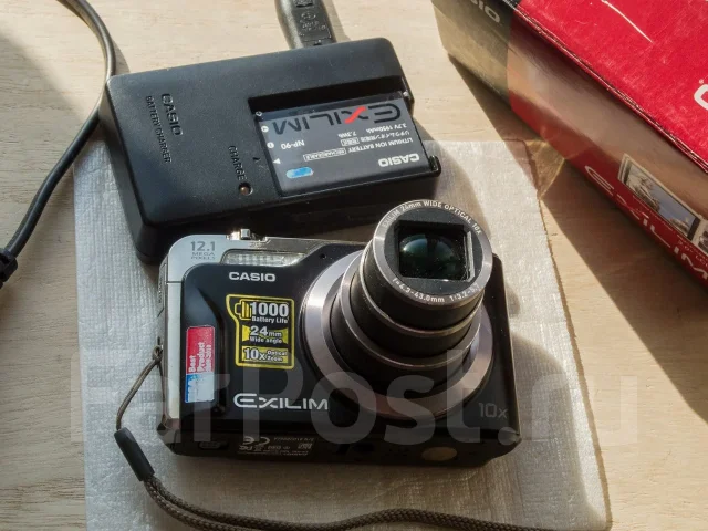 Casio EX-H10. 10 - 14.9 ��, ���: 10� ����