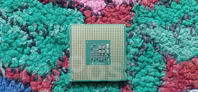 Intel Pentium 4 531 ����