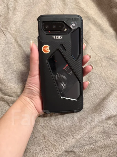Asus ROG Phone 5. �/�, 256 ��, ������, 4G LTE, 5G ����