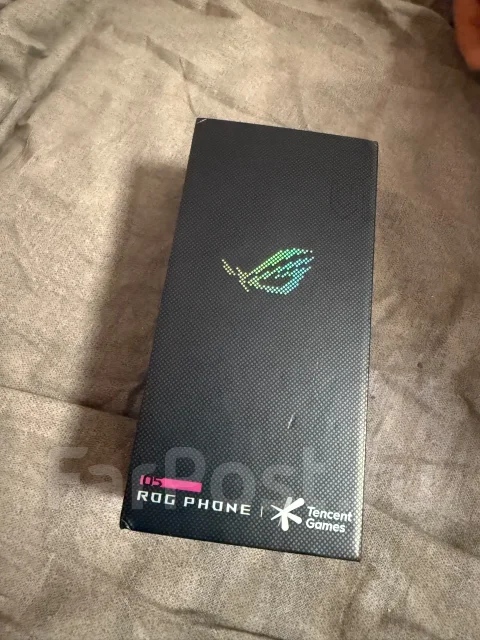 Asus ROG Phone 5. �/�, 256 ��, ������, 4G LTE, 5G ����