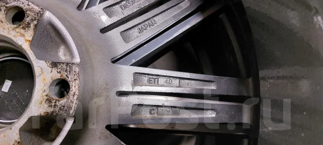 Vossen CV4. 8.0x18", 5x114.3, ET40, �� 73���. ����