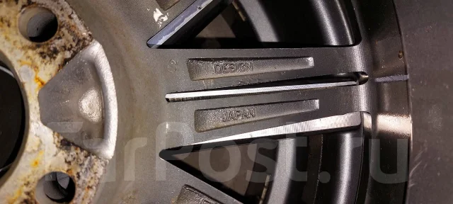 Vossen CV4. 8.0x18", 5x114.3, ET40, �� 73���. ����