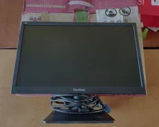 ViewSonic. 18.5", ���������� �� (LCD, LED, QLED) ����