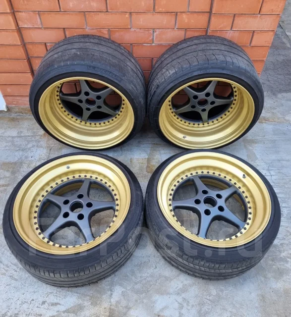 OZ Racing Mito Rosso. 10.0/14.0x19", 5x120, ET-13/-17, �� 74,1���. ����
