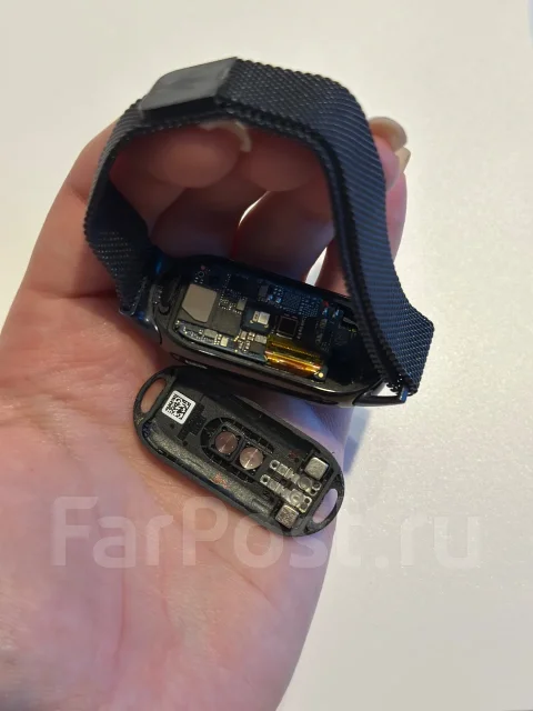 Xiaomi Smart Band 8 ����