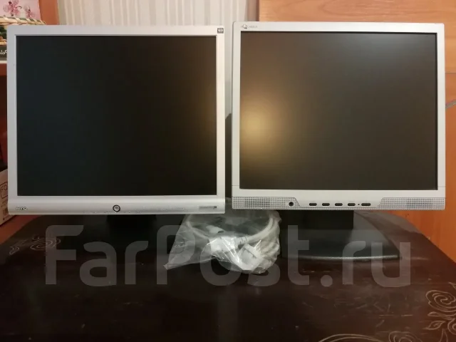 Aquarius. 17", ���������� �� (LCD, LED, QLED) ����
