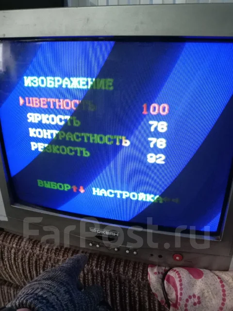����� ����